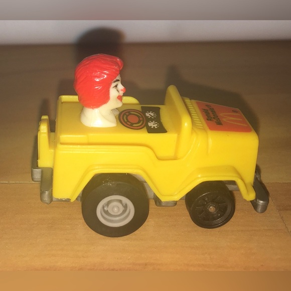 Vintage Ronald McDonalds Toy - Picture 4 of 10